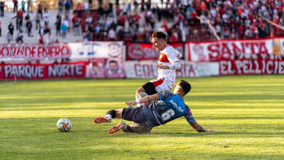 Soi kèo tài xỉu, phạt góc trận Cucuta vs Águilas Doradas, 08:10 ngày 16/08